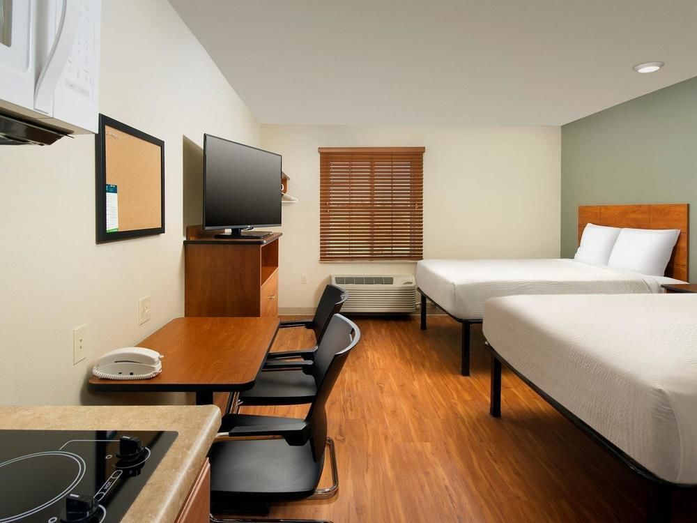 Woodspring Suites Akron Portage Lakes Экстерьер фото