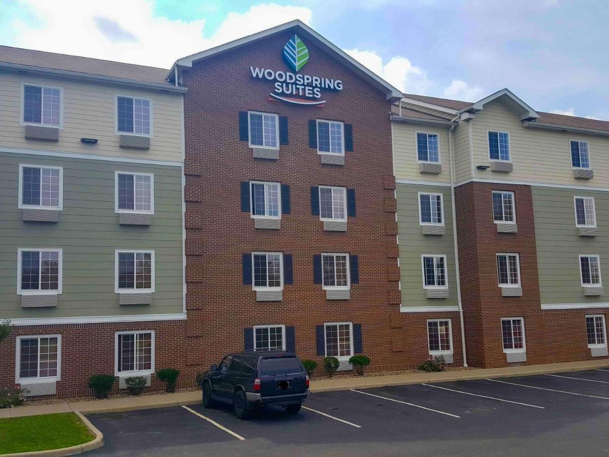 Woodspring Suites Akron Portage Lakes Экстерьер фото